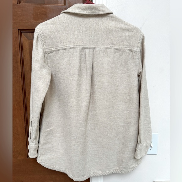 Marine layer woman’s flannel button up with side pockets, super soft & cozy&warm - Picture 3 of 6